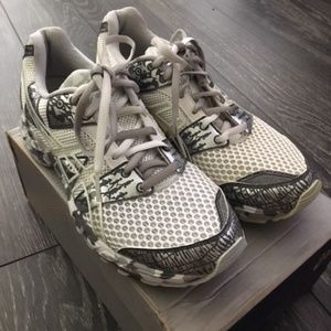 ASICS Gel-Noosa Tri 8